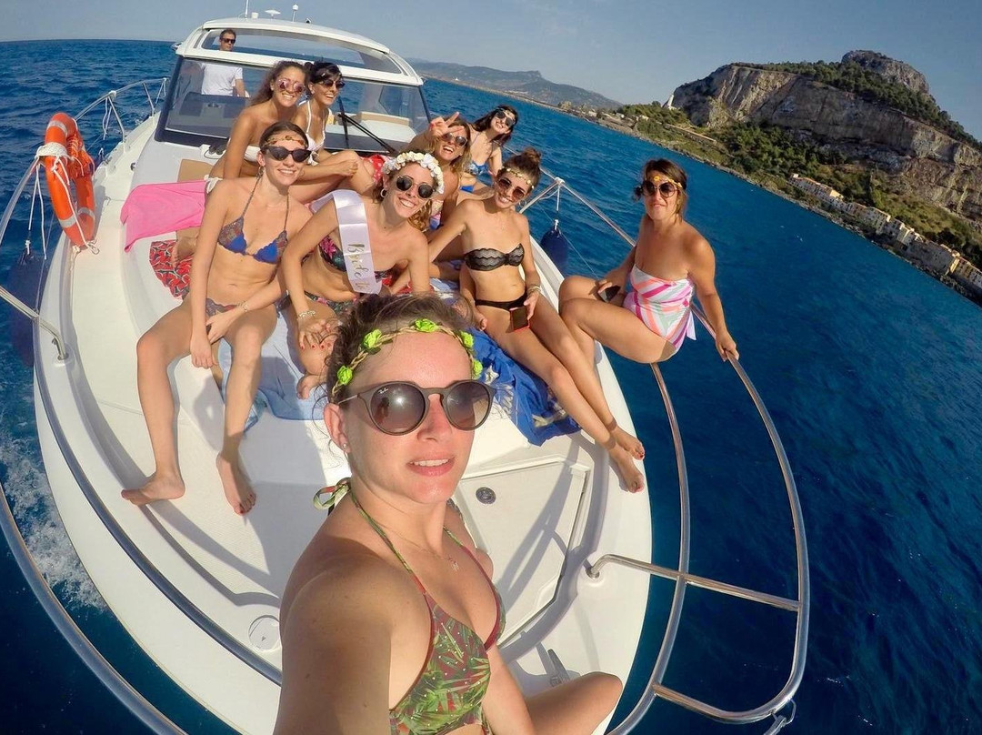 Cefalù Charter Boat Rivage-切法卢必去景点