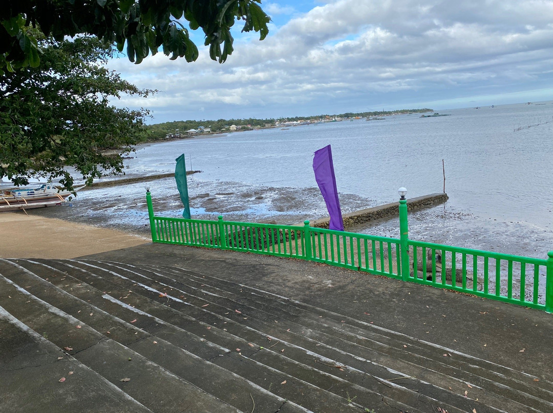 哈格纳亚海滩度假餐厅酒店主图