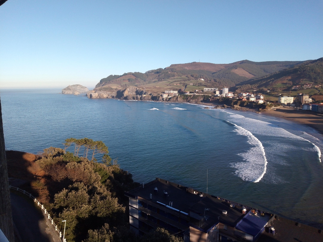 Playa De Bakio景点图片