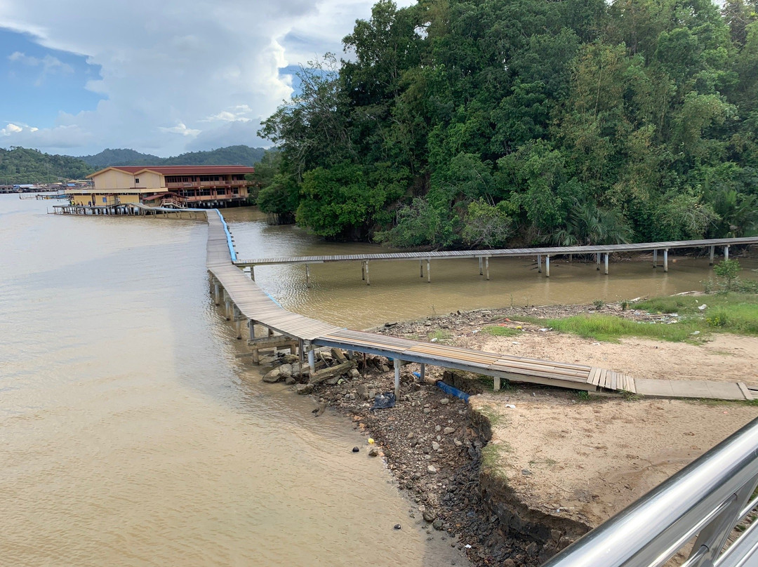 Kampong Sungai Bunga Water Village景点图片