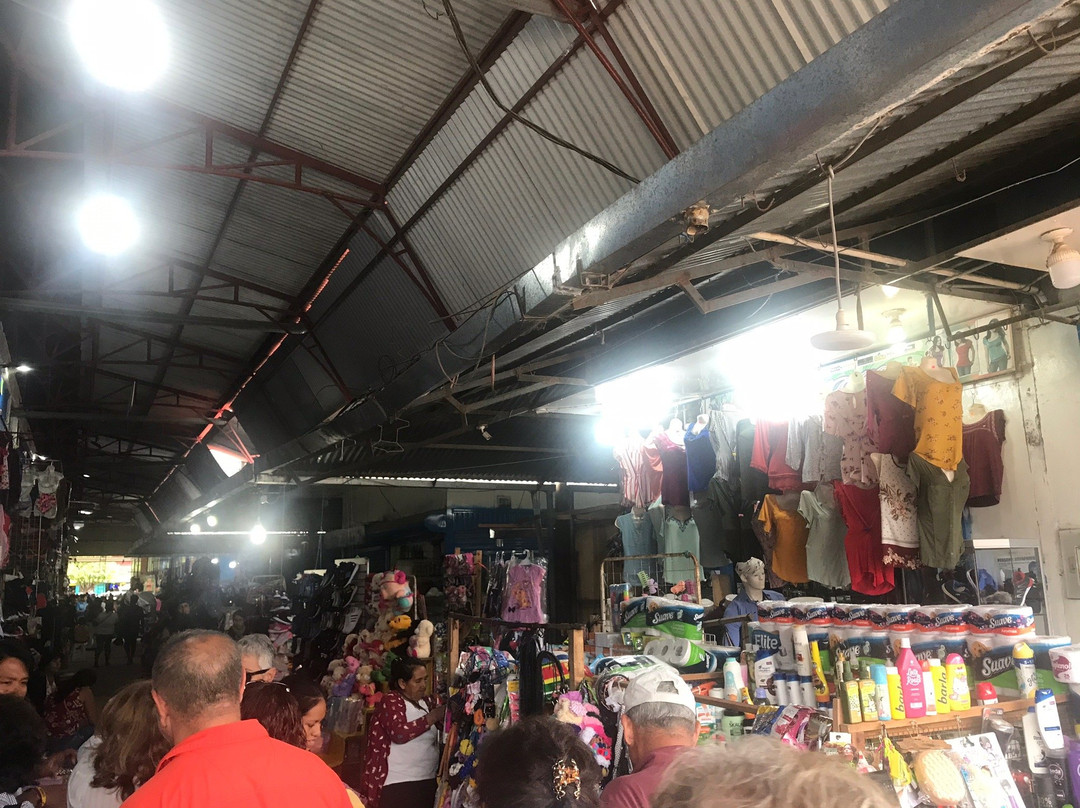 Mercado Tres de Mayo景点图片