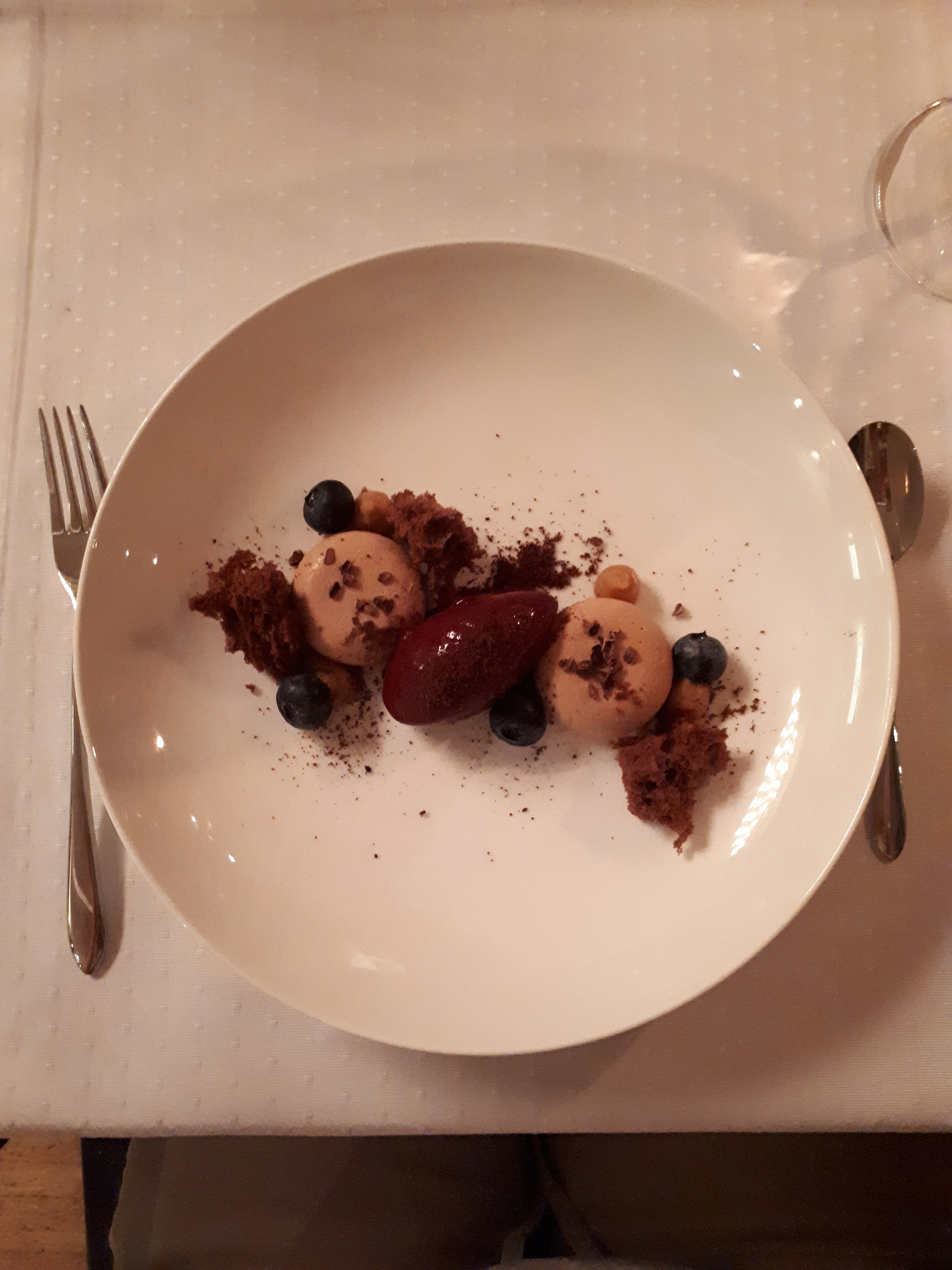 Crocus Gere Bor Hotel & Resort-餐饮