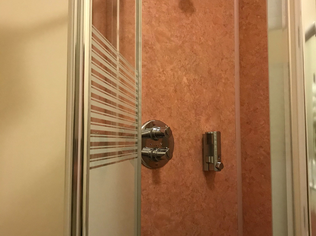 The Beeches Hotel & Leisure Club主图