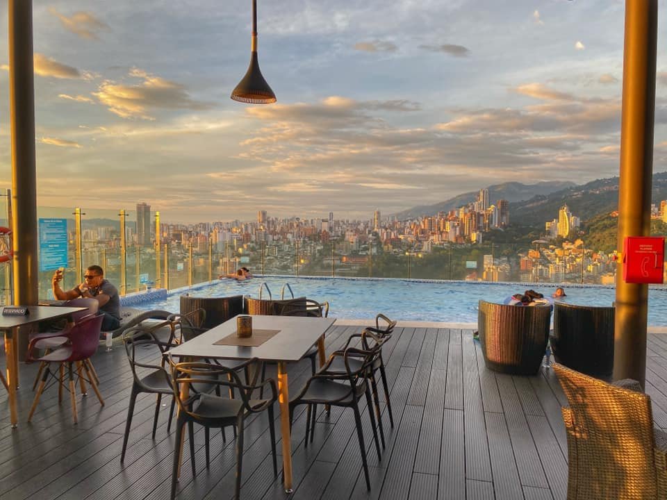 Holiday Inn Bucaramanga Cacique, an IHG hotel-泳池