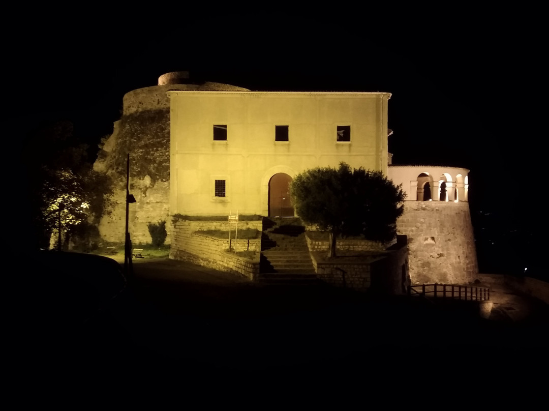 Muro Lucano - Castello景点图片