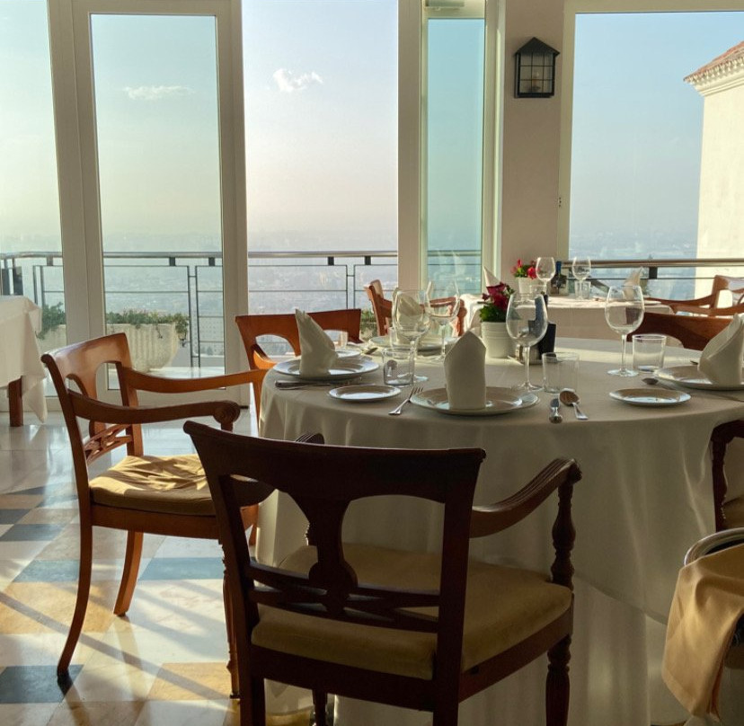 瓜达卢佩别墅酒店主图