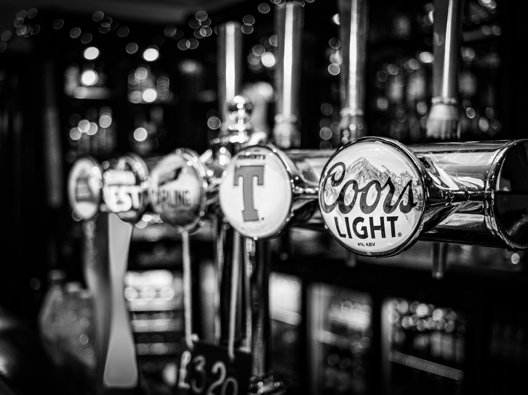 The Waterhouse Inn主图