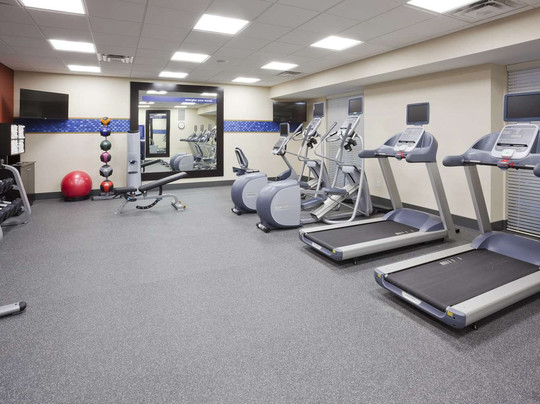 Hampton Inn Minneapolis-Roseville主图