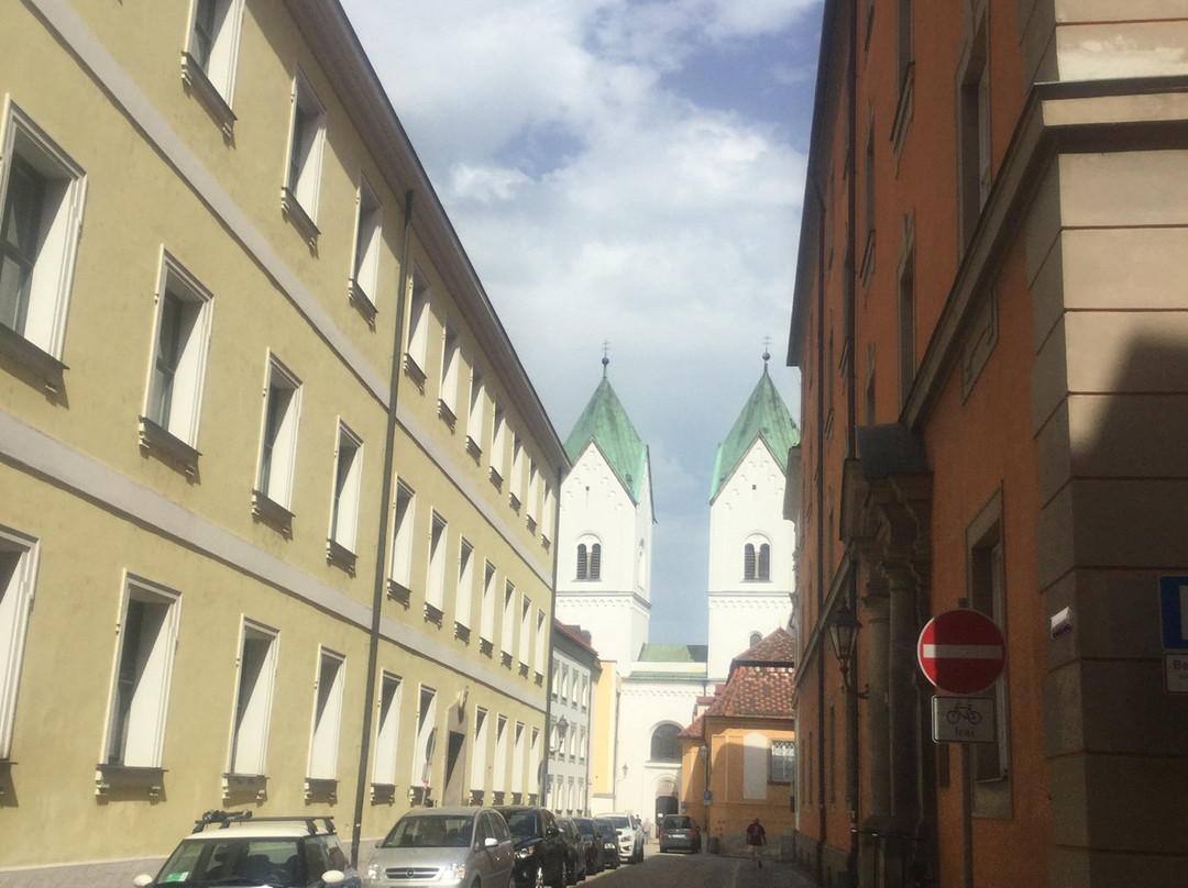 Kloster Niedernburg-帕绍必去景点