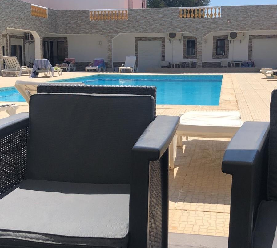 贝洛奥里藏特酒店主图