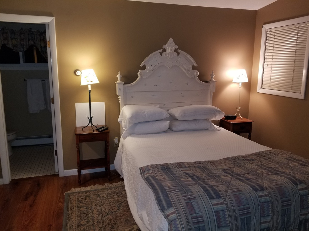 Lovett's Inn & Restaurant主图