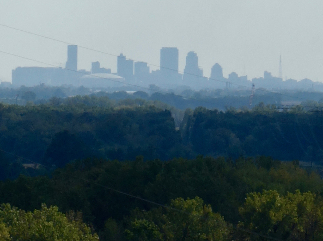 Lewis and Clark Confluence Tower-Hartford必去景点
