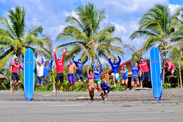 WB Surf Camp景点图片