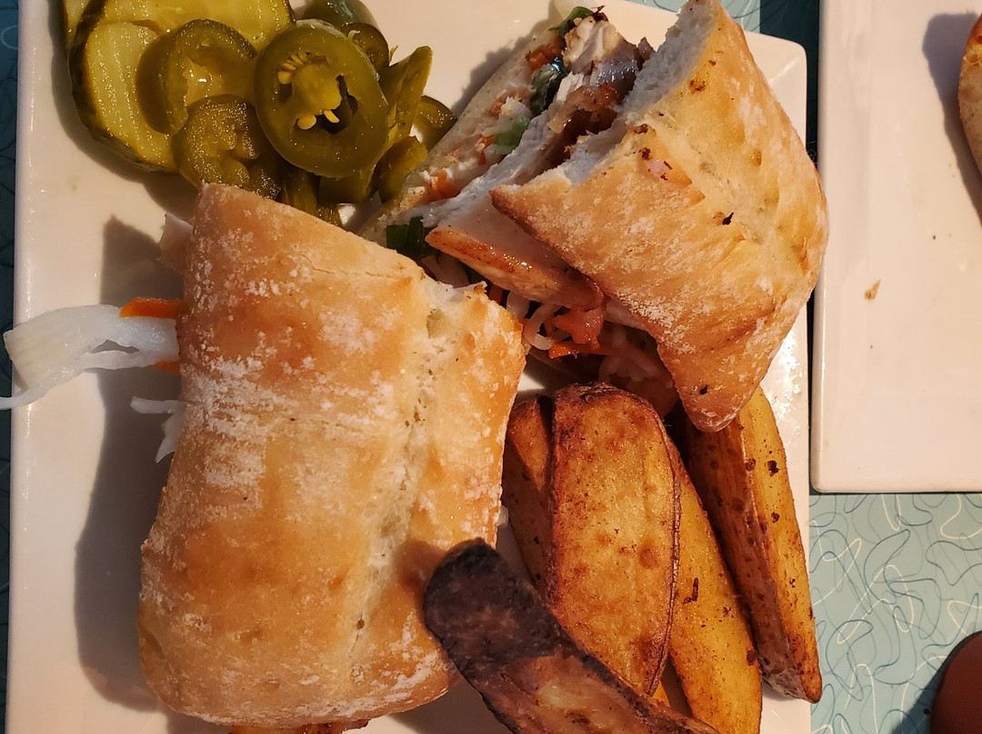 The Rendezvous-Turners Falls必去景点