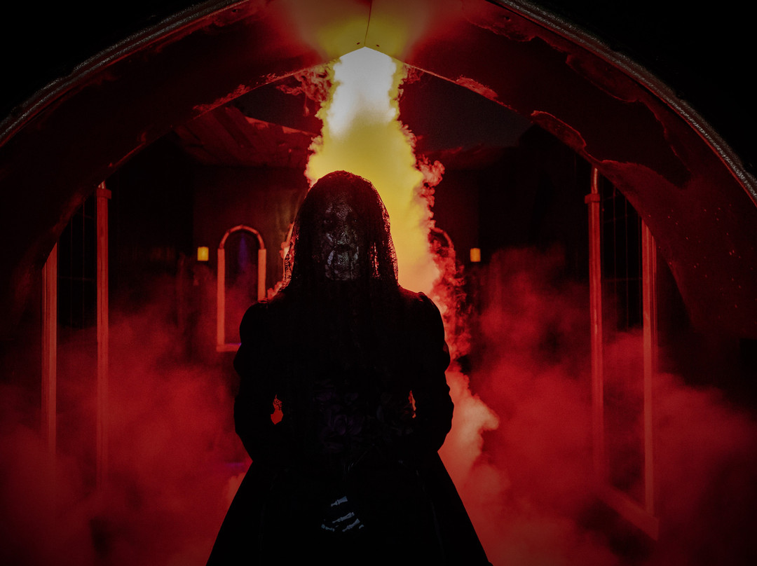 Beech Grove旅游景点-The Thirteenth Hour