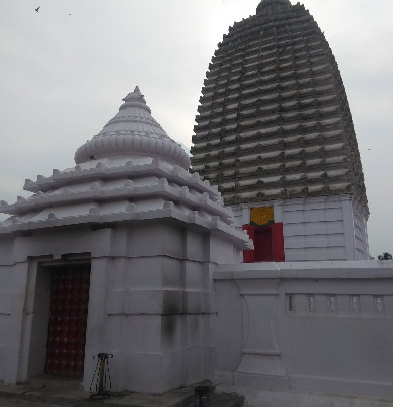 Mahima Gadi Temple景点图片