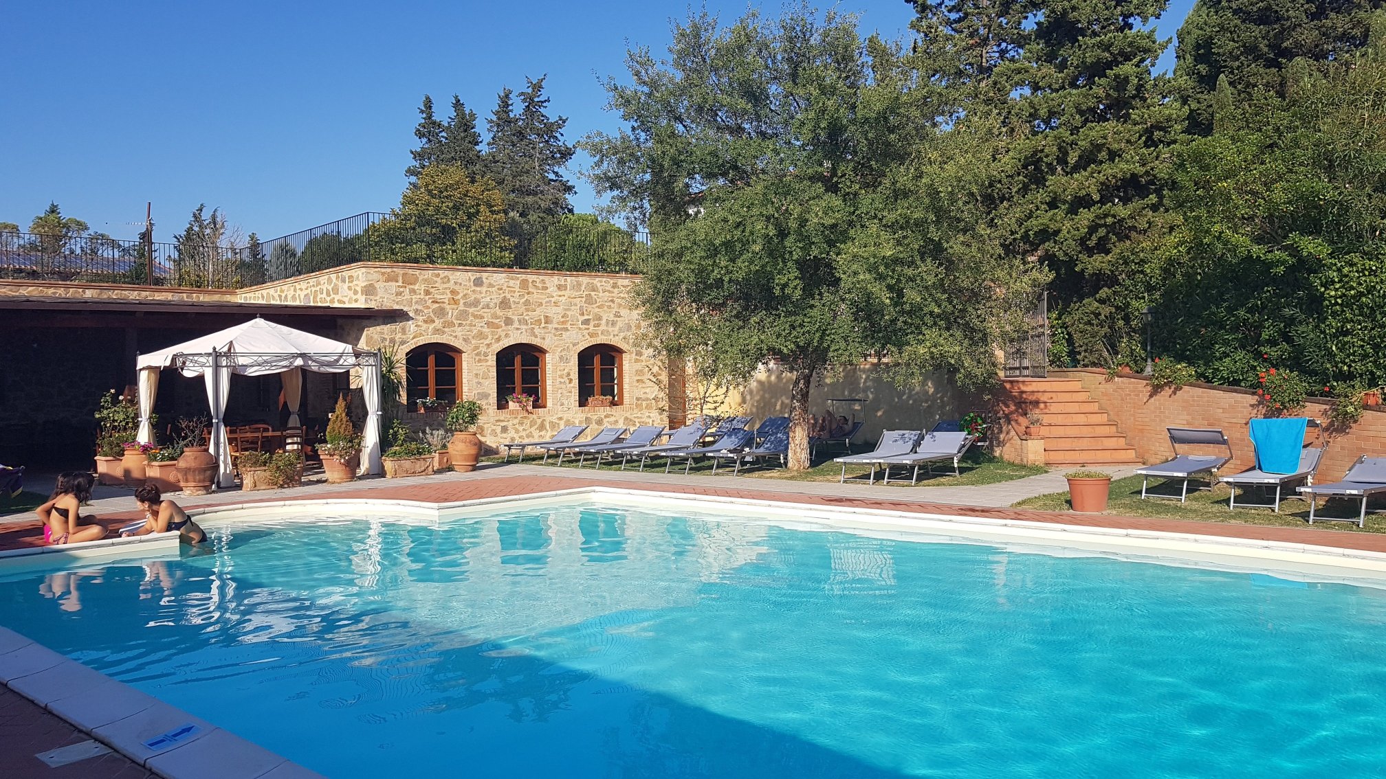 Agriturismo Cameli-泳池