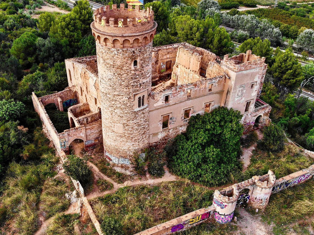 Castillo Torre Salvana景点图片