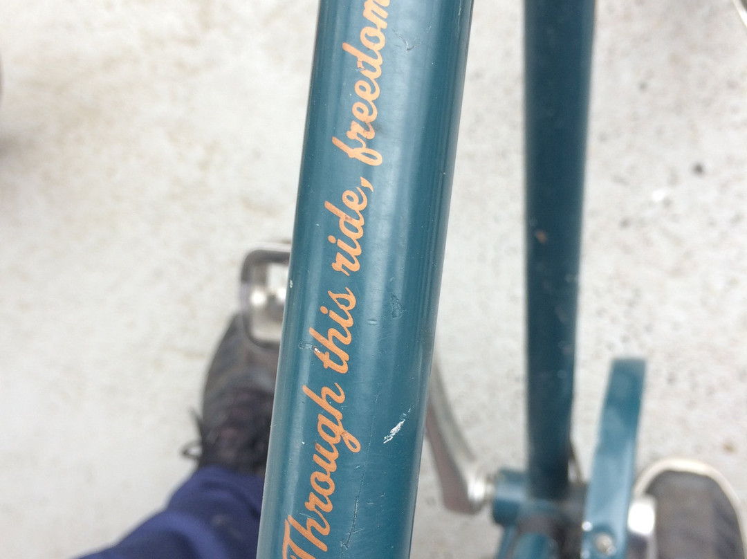 基洛纳泽德酒店主图