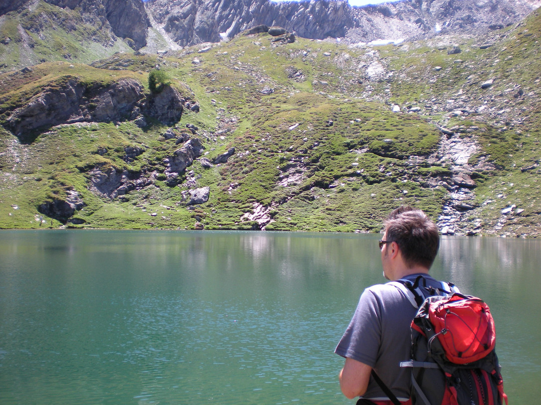 Lago di Loïe景点图片