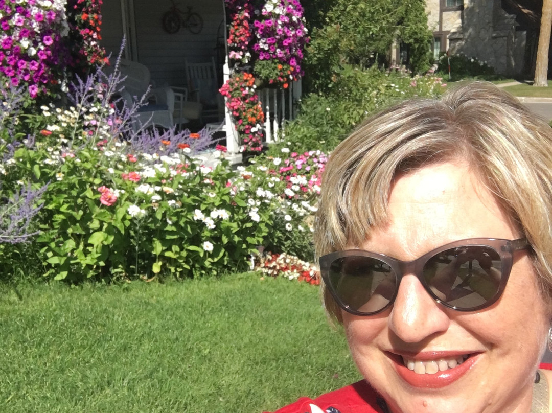 Charlevoix House - The Northside主图