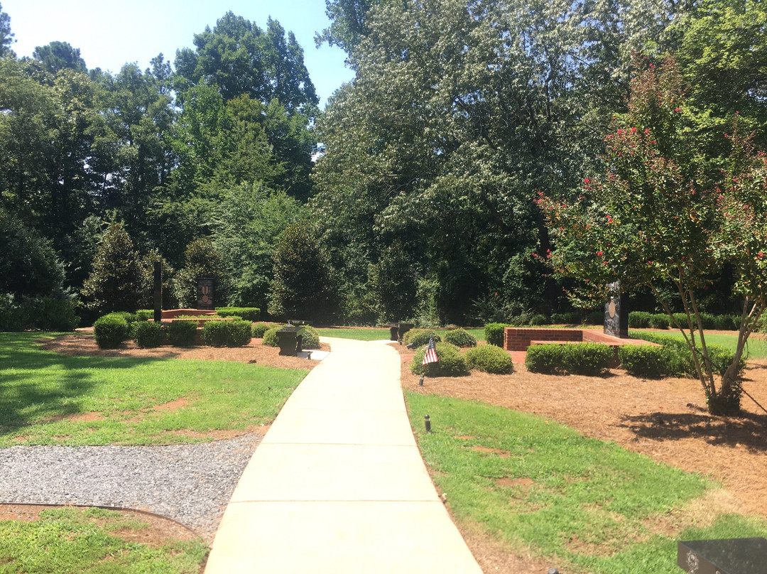 Johns Creek Veterans Memorial Walk-约翰斯克里克必去景点