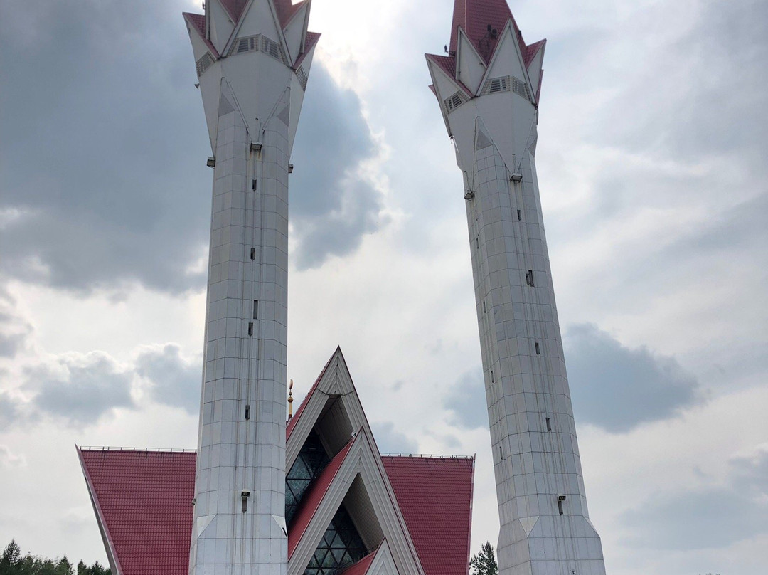 Lyalya Tyulpan Mosque-乌法必去景点