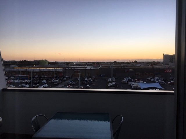 墨尔本卡洛琳温泉美居酒店主图