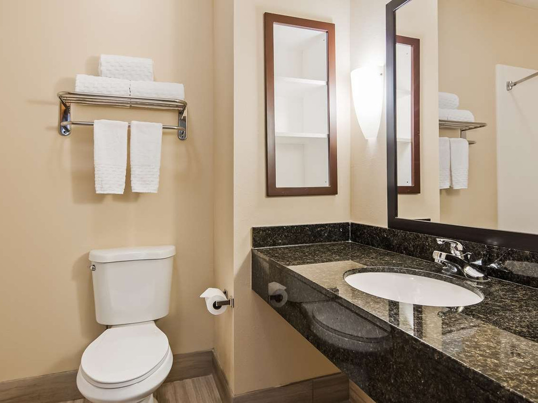 Best Western Plus Sparta Trail Lodge主图