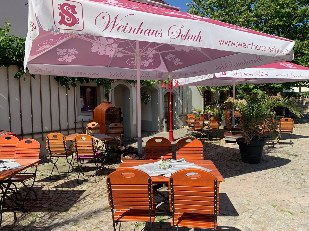 Weingut Schuh - Pension Zur Bosel主图