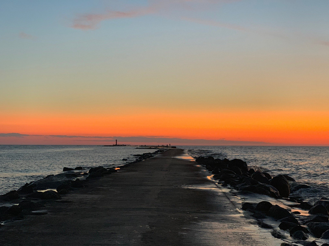 Pier in Mangalsala景点图片