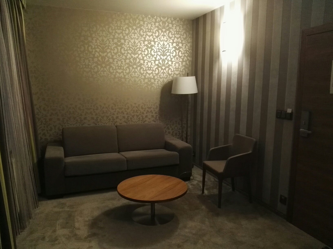Hotel LOWE主图