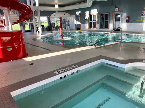 卡姆罗斯娱乐场度假村主图