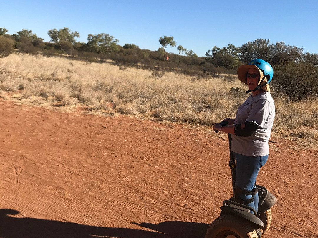 Uluru Segway Tours-乌鲁鲁-卡塔丘塔国家公园必去景点