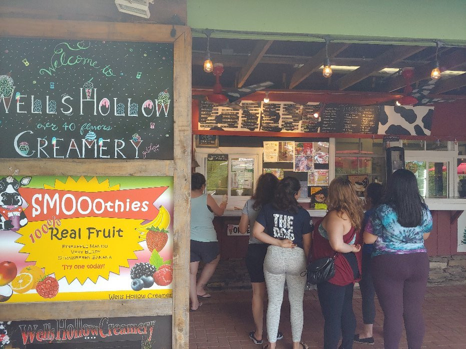 Wells Hollow Creamery-谢尔顿必去景点