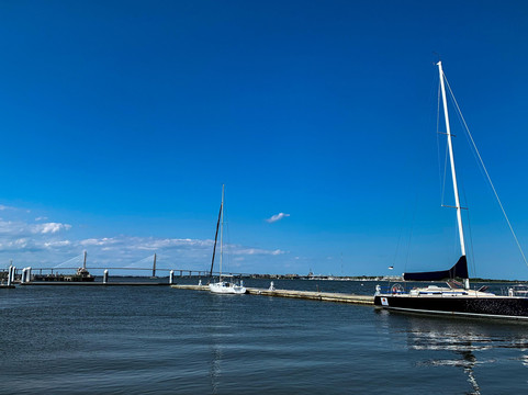 Keelforce Sailing Charters-查尔斯顿必去景点