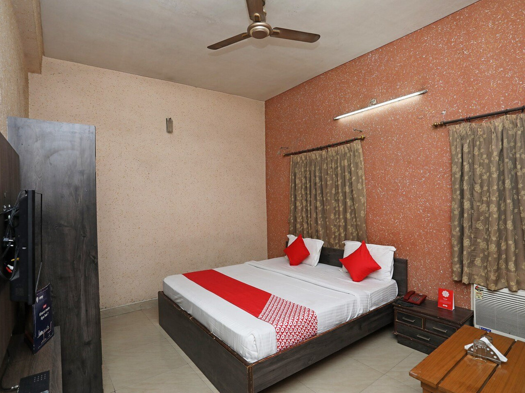 OYO 22625 Hotel Kuber主图