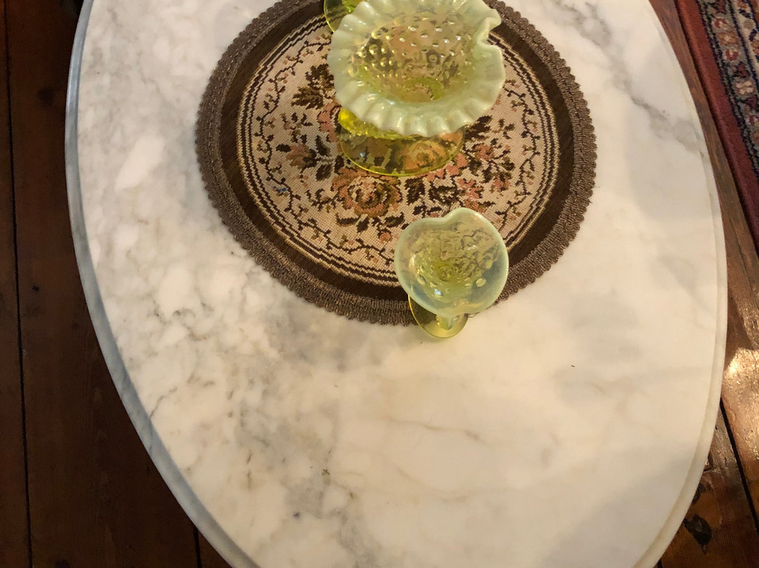 Peck Colonial House B&B主图