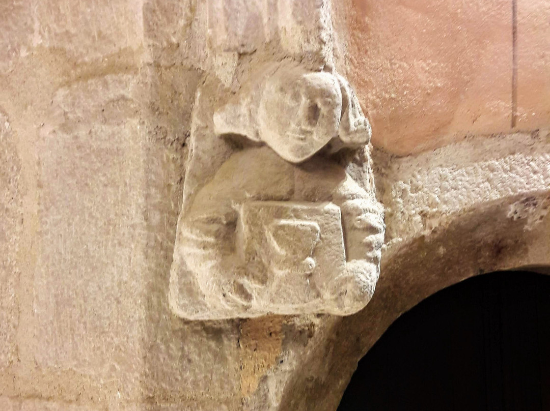 Chapelle Saint-Eutrope-朗布依埃必去景点