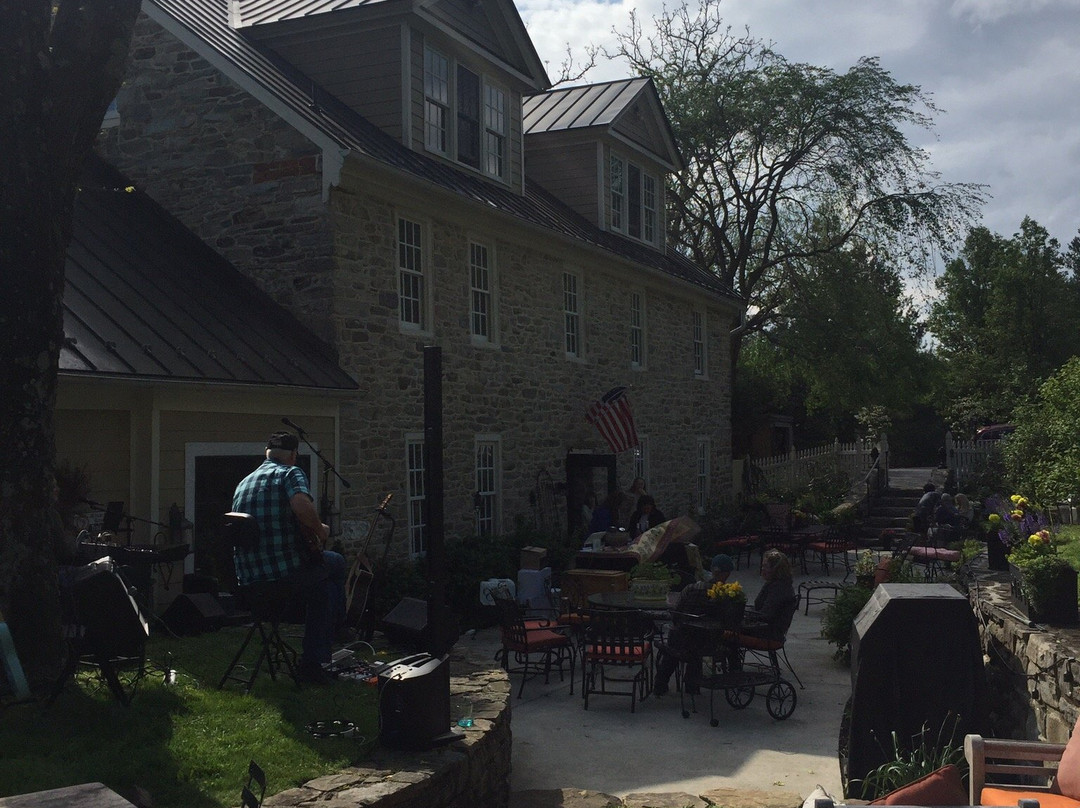 Fieldstone Farm Bed & Breakfast