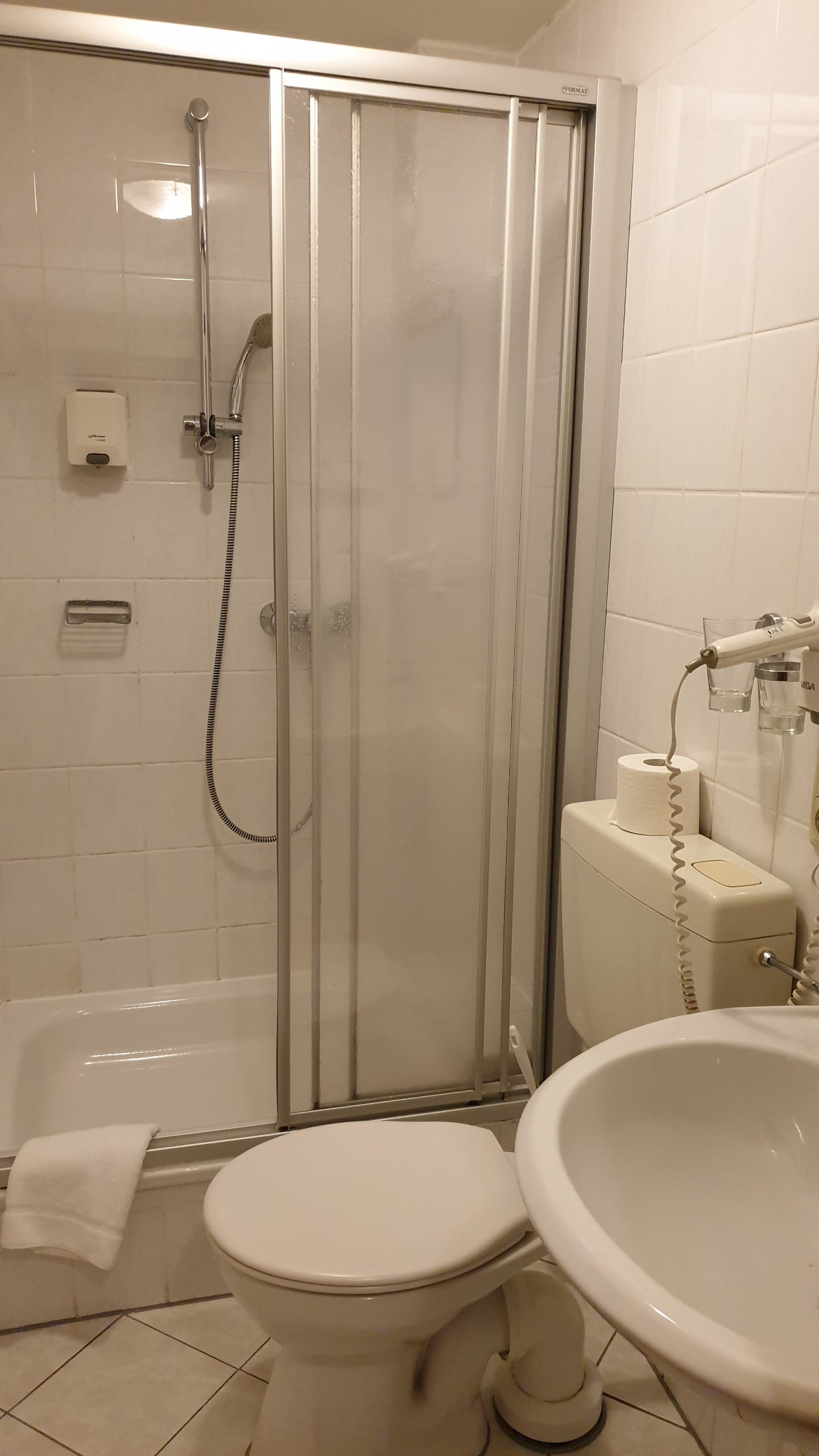 Hotel  Roemerbruecke-浴室