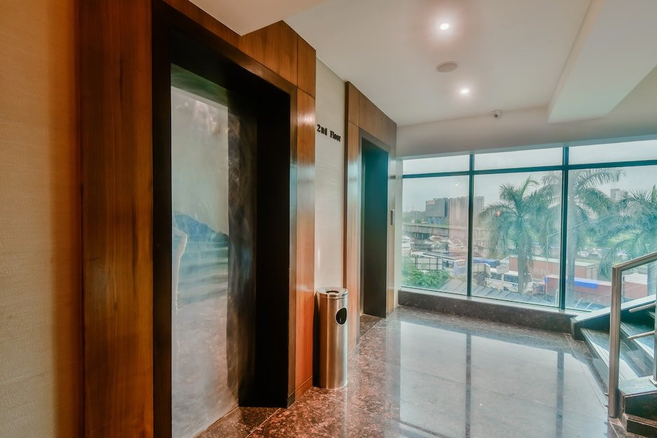 Fabhotel Vatika Mumbai-Nasik Highway主图