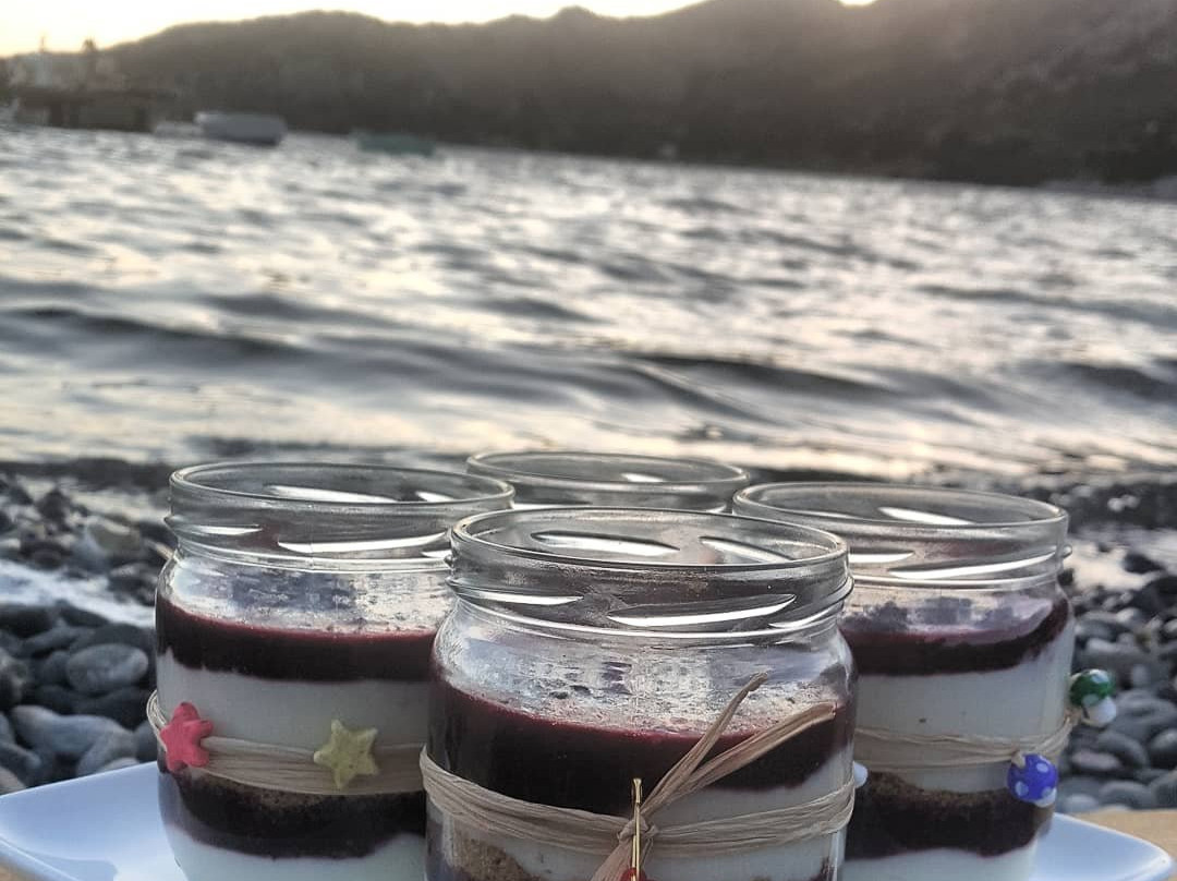 Sogut餐馆和美食-Badem Cicegi Cafe