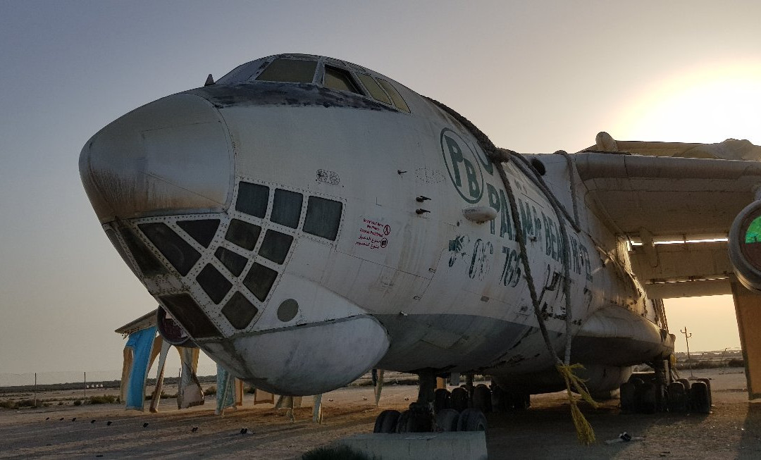 Abandoned Ilyushin IL 76-乌姆盖万必去景点