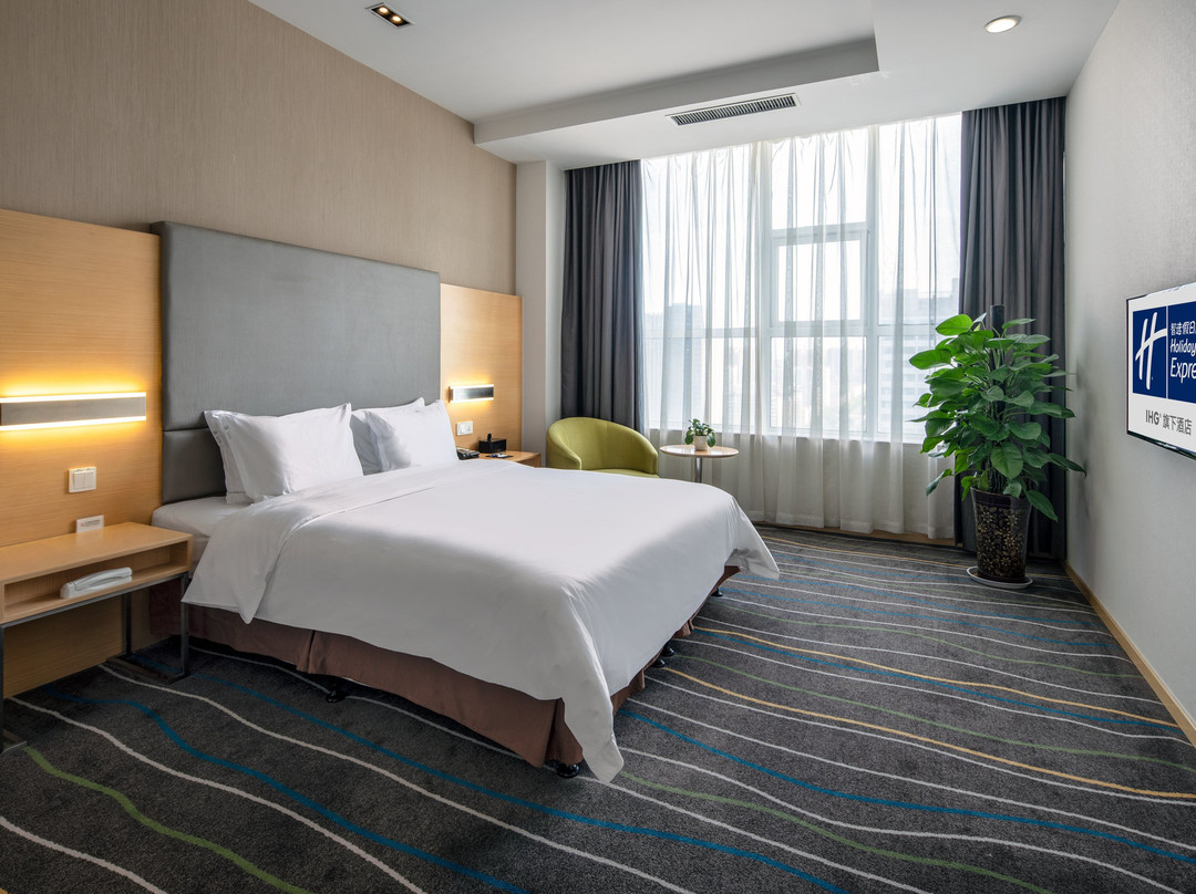 洛阳开元智选假日酒店主图