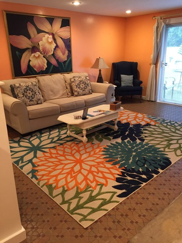 New Buffalo Inn & Spa主图