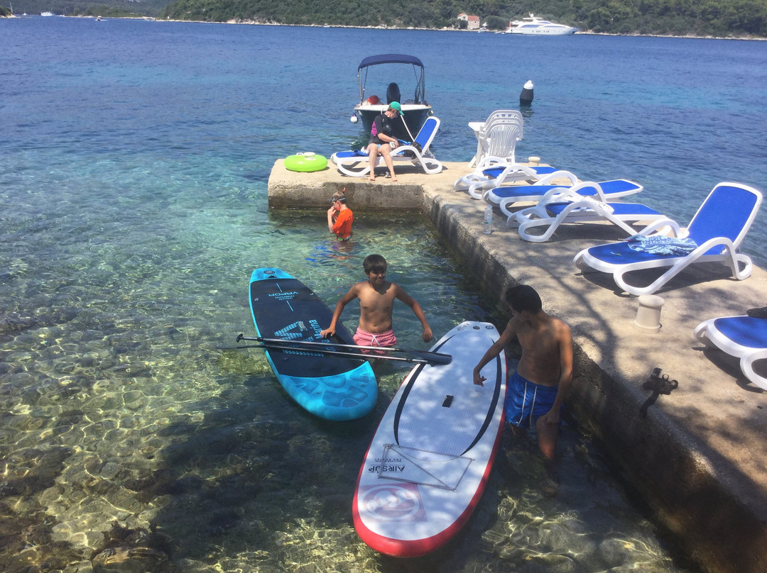 Seafront Garden Apartments Lumbarda主图