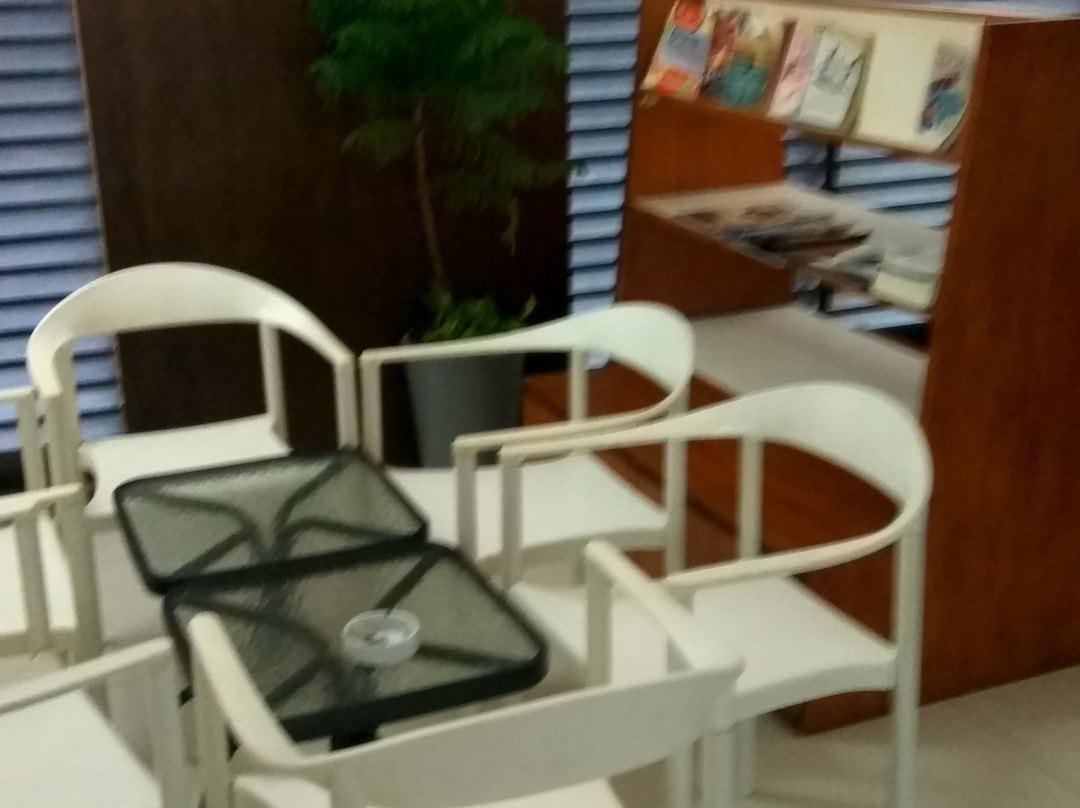 三宝垄爱玛瑞丝青年酒店主图