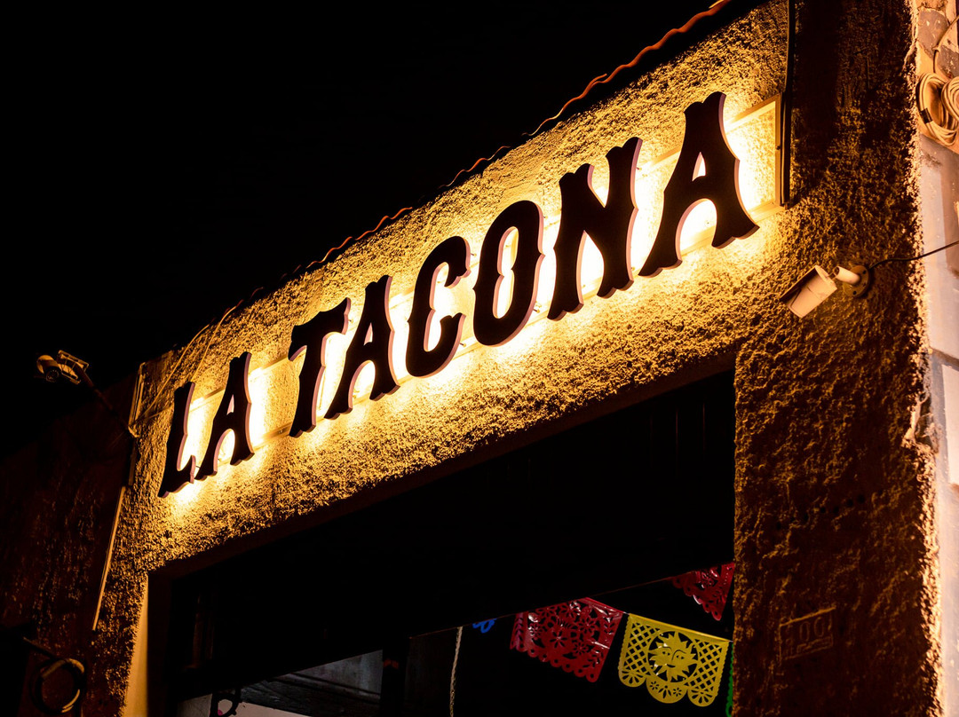 La Tacona