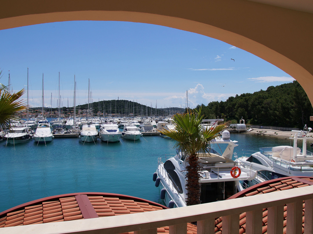 Marina Frapa Resort Rogoznica - Hotel Otok主图